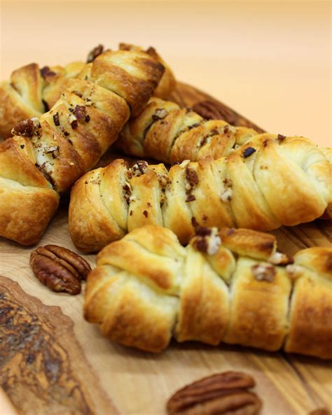 Dolce Pecan