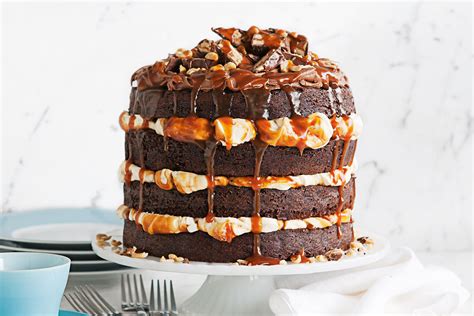 Snickers cake