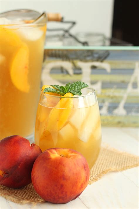 Iced Peach Green Tea